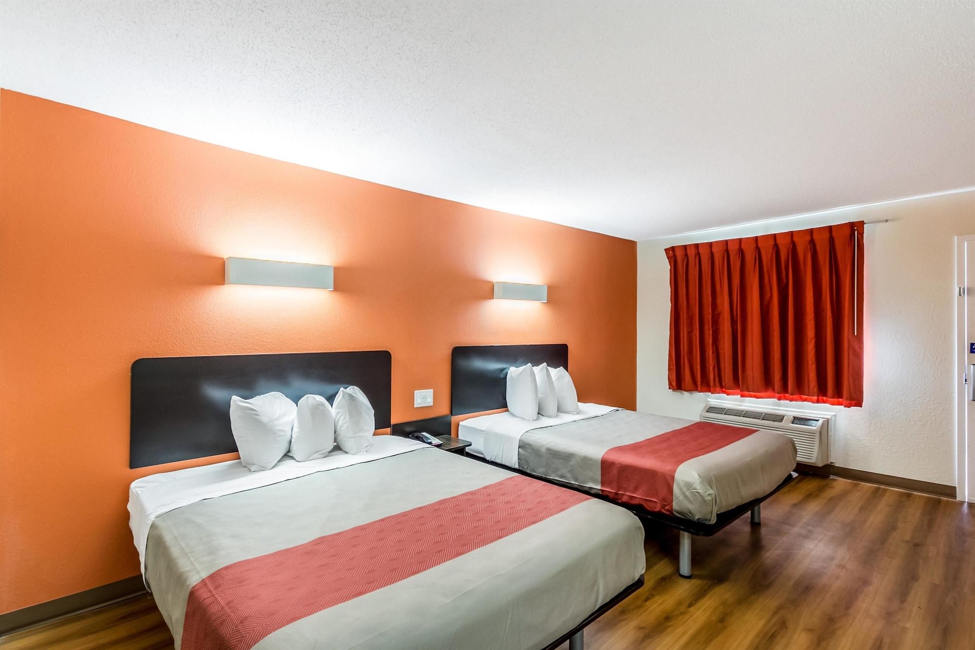 Motel 6 นิวบรันสวิก ภายนอก รูปภาพ